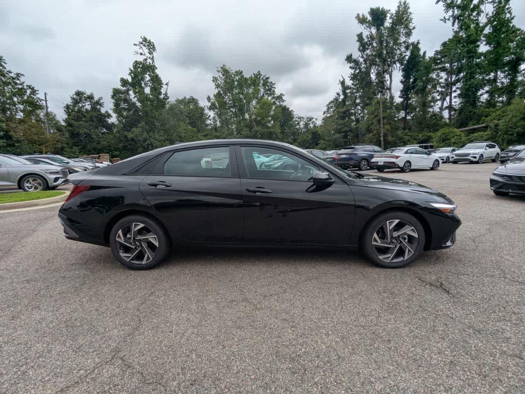 new 2025 Hyundai Elantra car, priced at $24,340