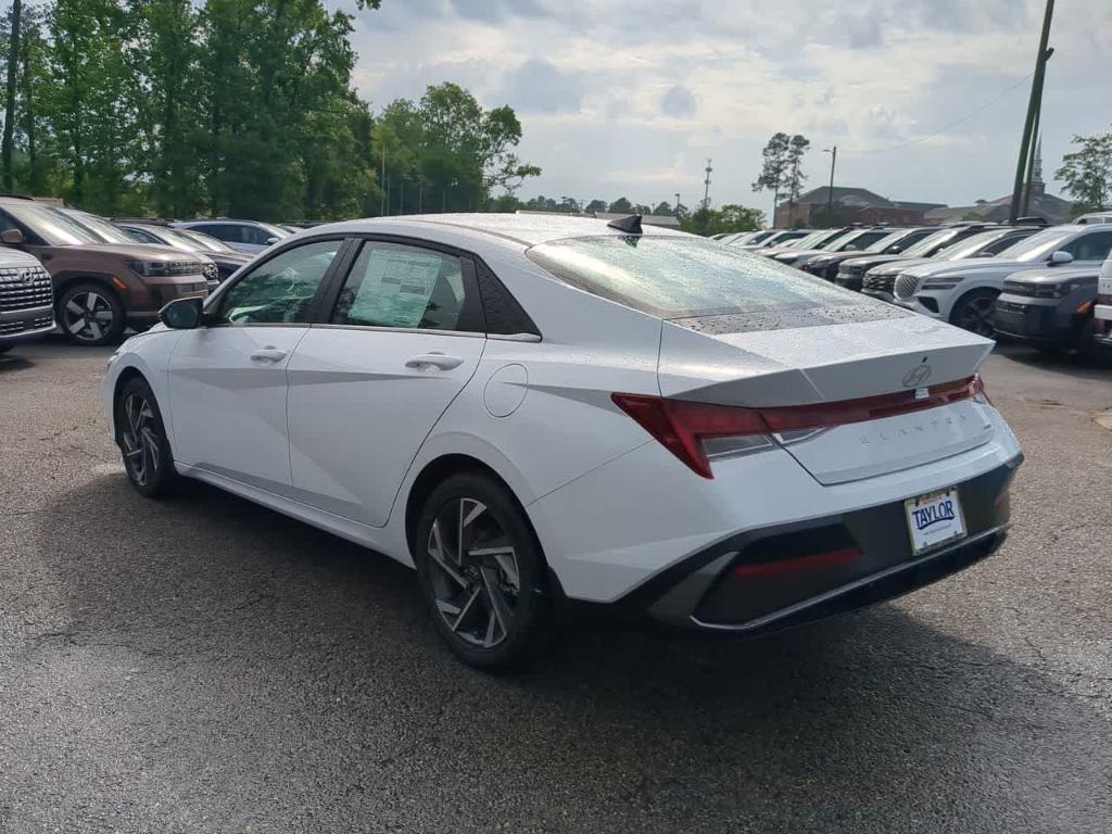 new 2025 Hyundai ELANTRA HEV car, priced at $30,810