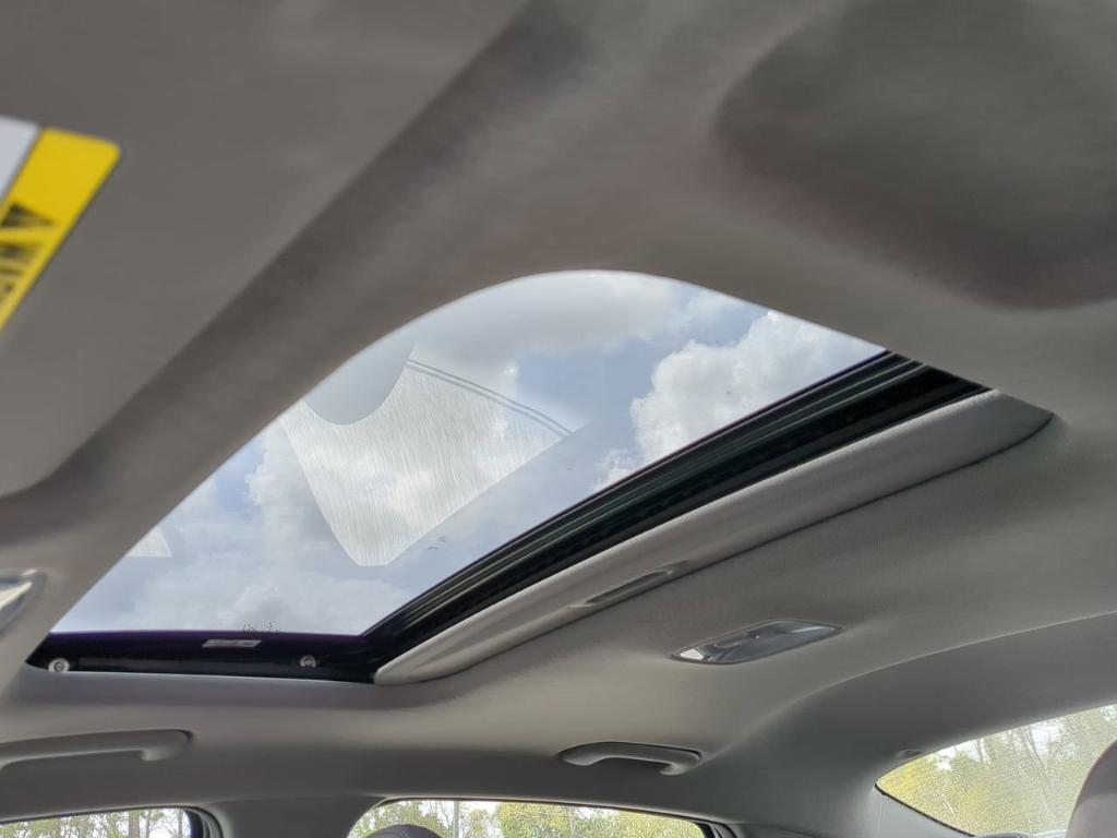 new 2025 Hyundai Elantra car, priced at $26,735