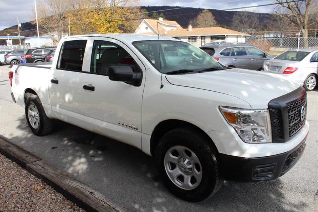 used 2019 Nissan Titan car, priced at $18,900