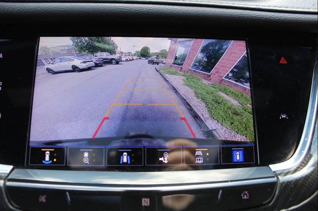 used 2021 Cadillac XT6 car, priced at $23,900