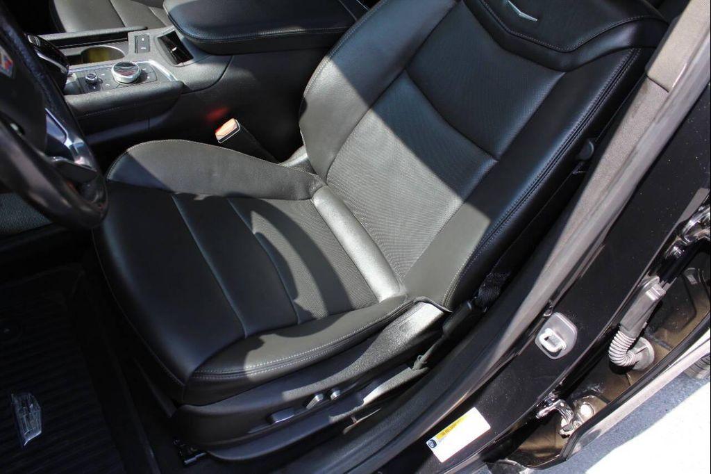 used 2021 Cadillac XT6 car, priced at $23,900