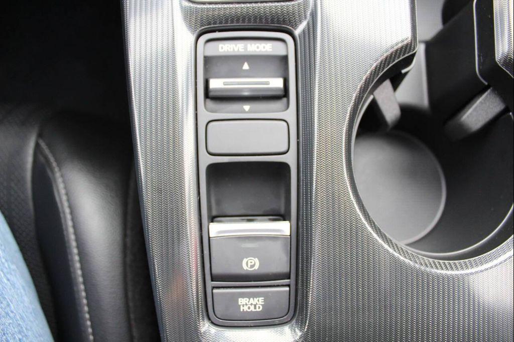used 2025 Honda Civic Hybrid car, priced at $25,900
