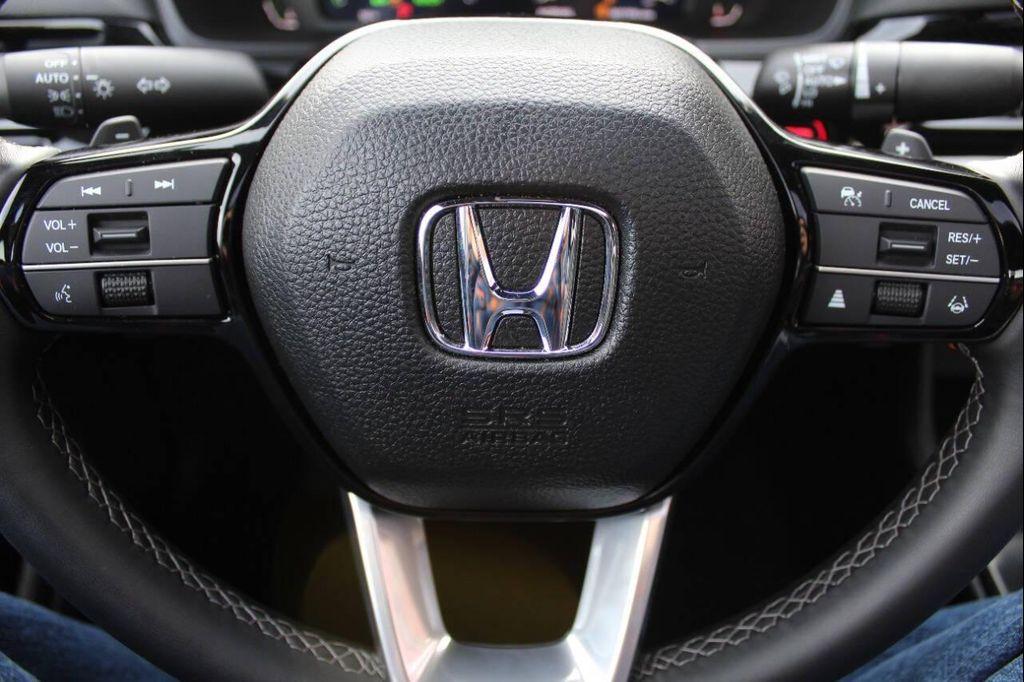 used 2025 Honda Civic Hybrid car, priced at $25,900