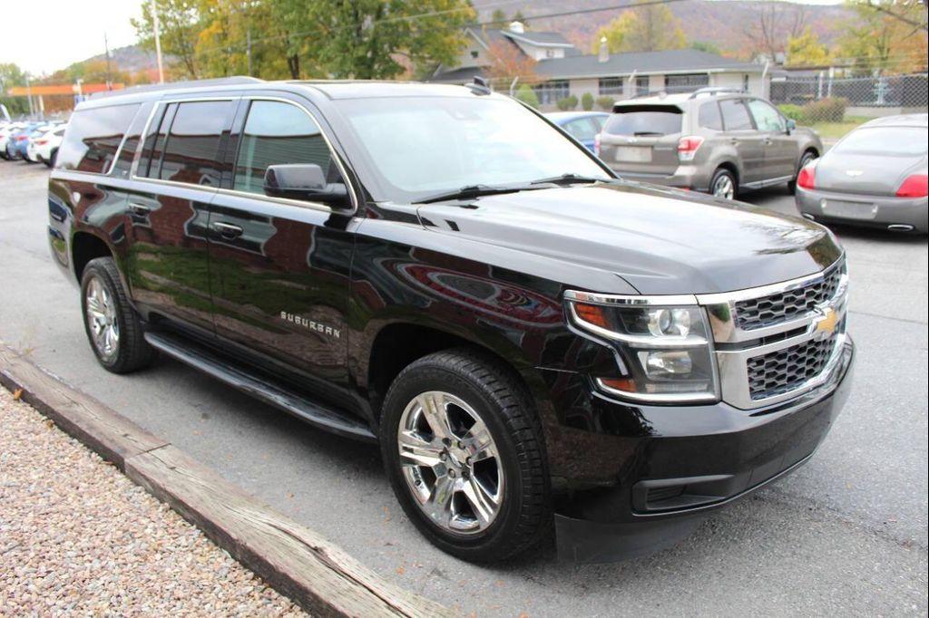 used 2017 Chevrolet Suburban car, priced at $24,900