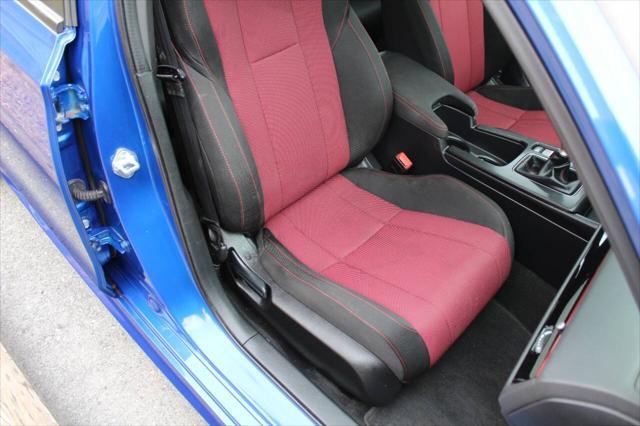 used 2023 Honda Civic Si car, priced at $25,900