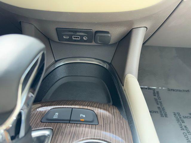 used 2024 Chevrolet Malibu car, priced at $25,768