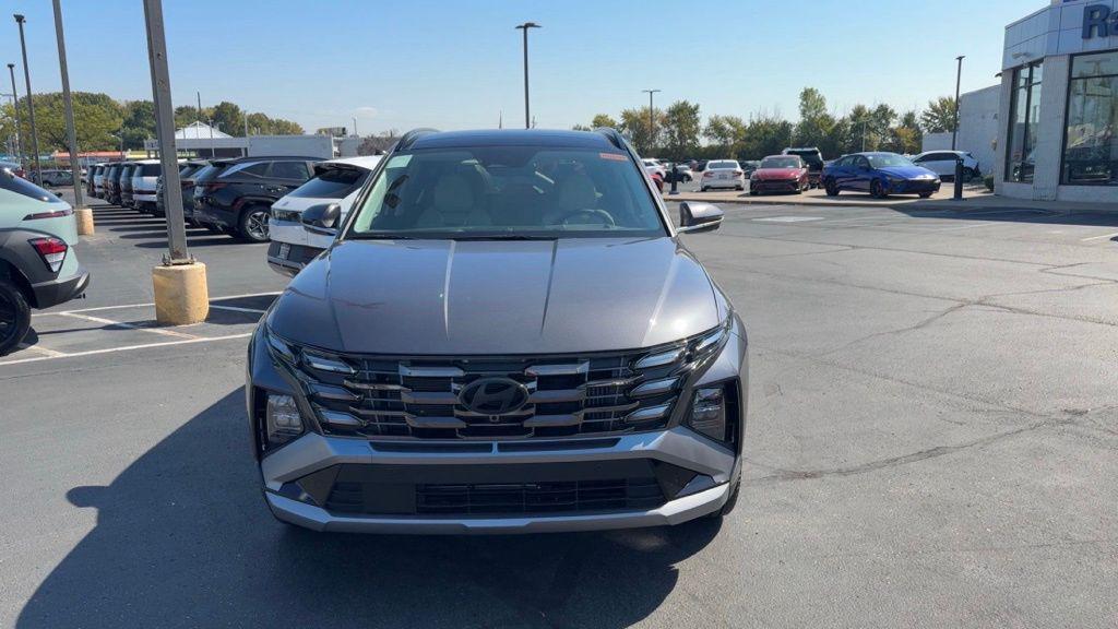 new 2025 Hyundai TUCSON Hybrid car, priced at $42,838