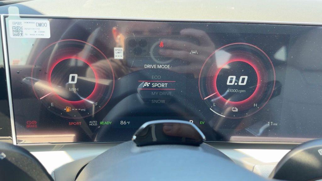 new 2025 Hyundai TUCSON Hybrid car, priced at $42,838