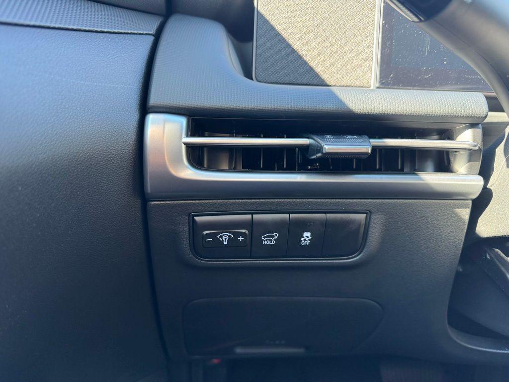 new 2026 Hyundai Tucson car, priced at $33,235