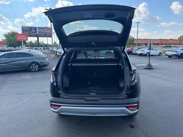 new 2025 Hyundai TUCSON Hybrid car, priced at $42,891