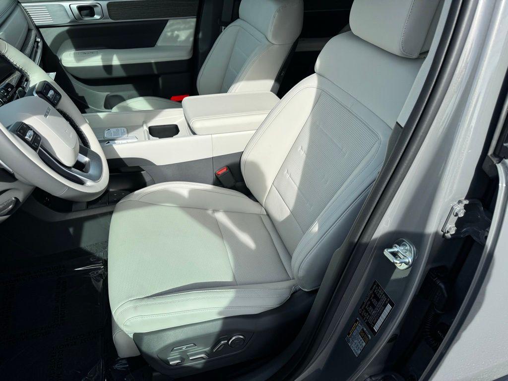 new 2026 Hyundai SANTA FE HEV car, priced at $51,507