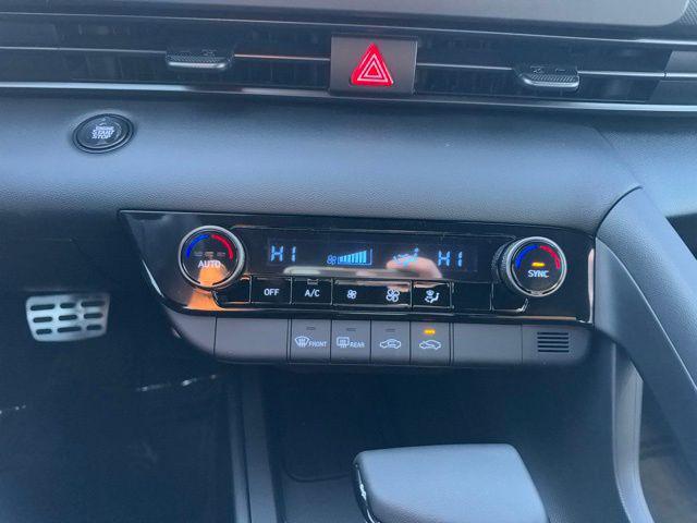 new 2025 Hyundai Elantra car, priced at $24,376