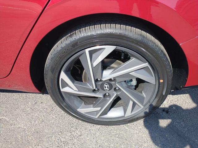 new 2025 Hyundai Elantra car, priced at $31,203