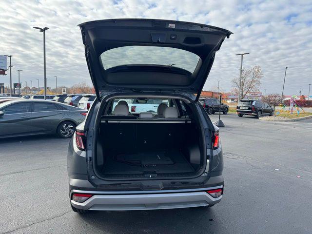 new 2026 Hyundai Tucson car, priced at $43,460