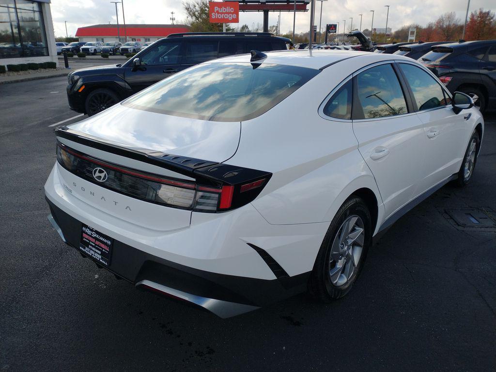 new 2025 Hyundai Sonata car, priced at $27,704