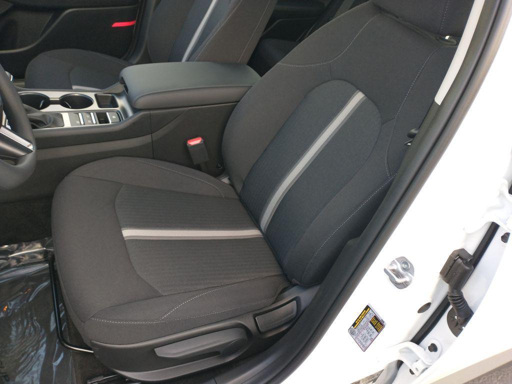 new 2025 Hyundai Sonata car, priced at $27,704