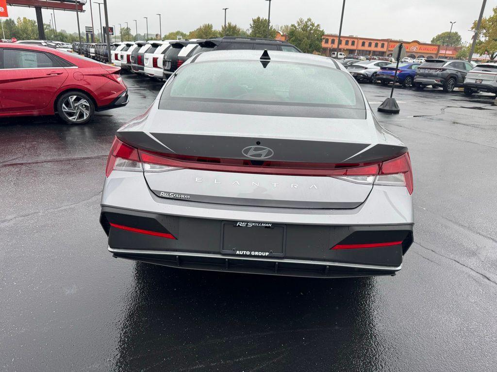 new 2025 Hyundai Elantra car, priced at $23,555