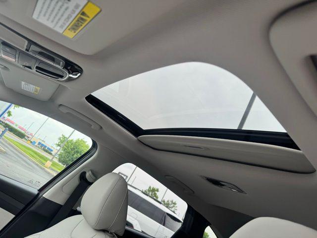 new 2025 Hyundai Tucson car, priced at $37,374