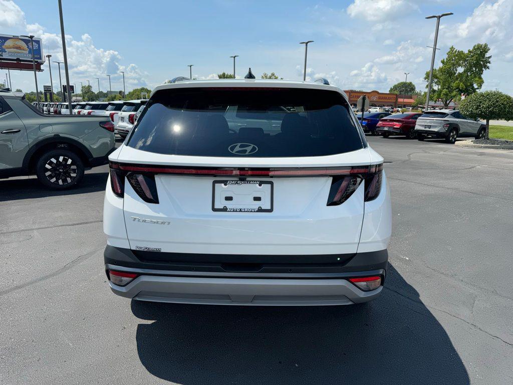 new 2025 Hyundai Tucson car, priced at $39,116
