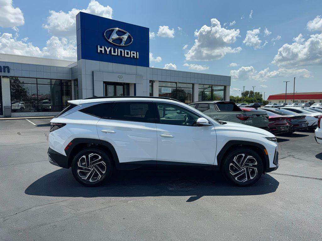new 2025 Hyundai Tucson car, priced at $39,116