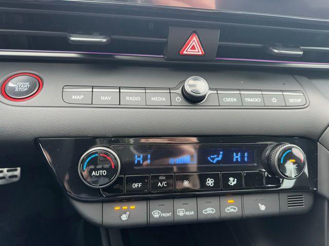 new 2025 Hyundai Elantra car, priced at $29,232
