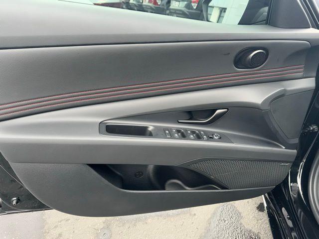 new 2025 Hyundai Elantra car, priced at $29,232