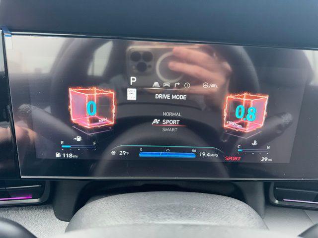 new 2025 Hyundai Elantra car, priced at $29,232