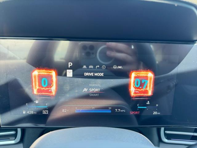 new 2025 Hyundai Elantra car, priced at $26,877