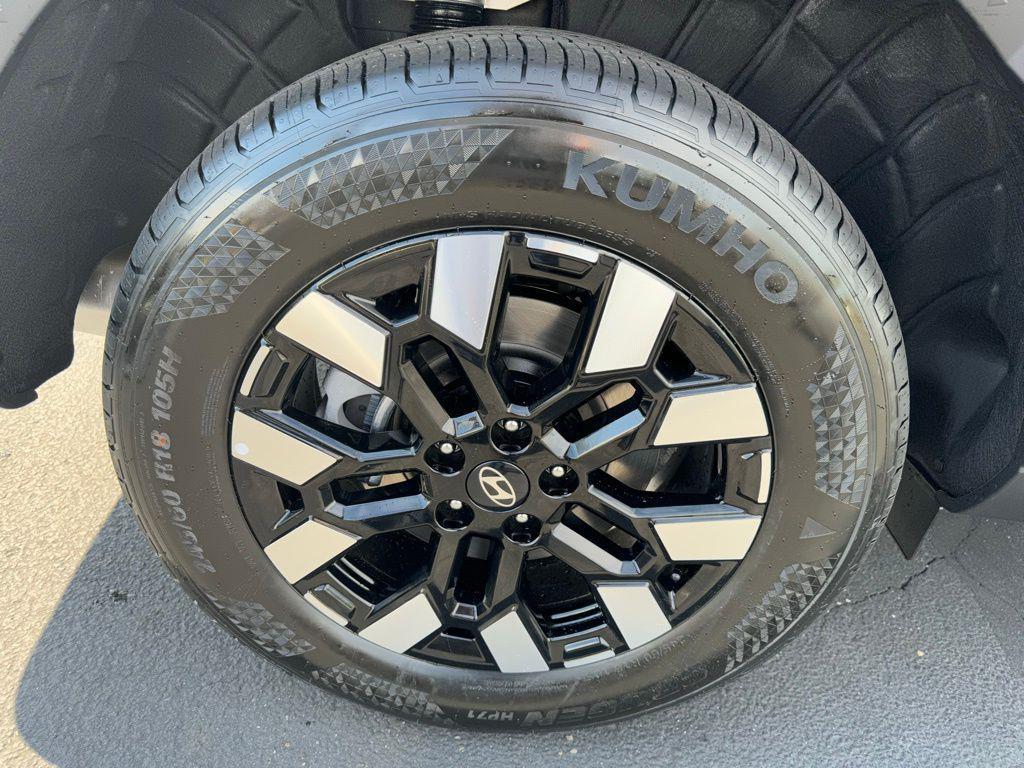 new 2026 Hyundai SANTA CRUZ car, priced at $32,671