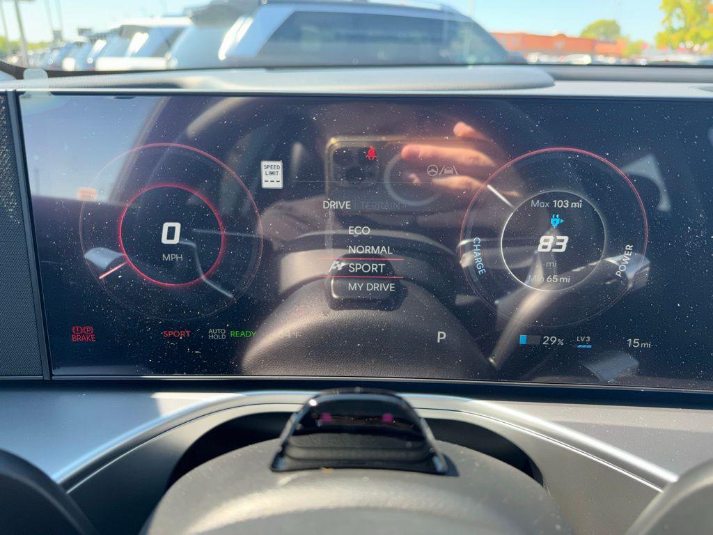 new 2026 Hyundai IONIQ 9 car, priced at $72,525