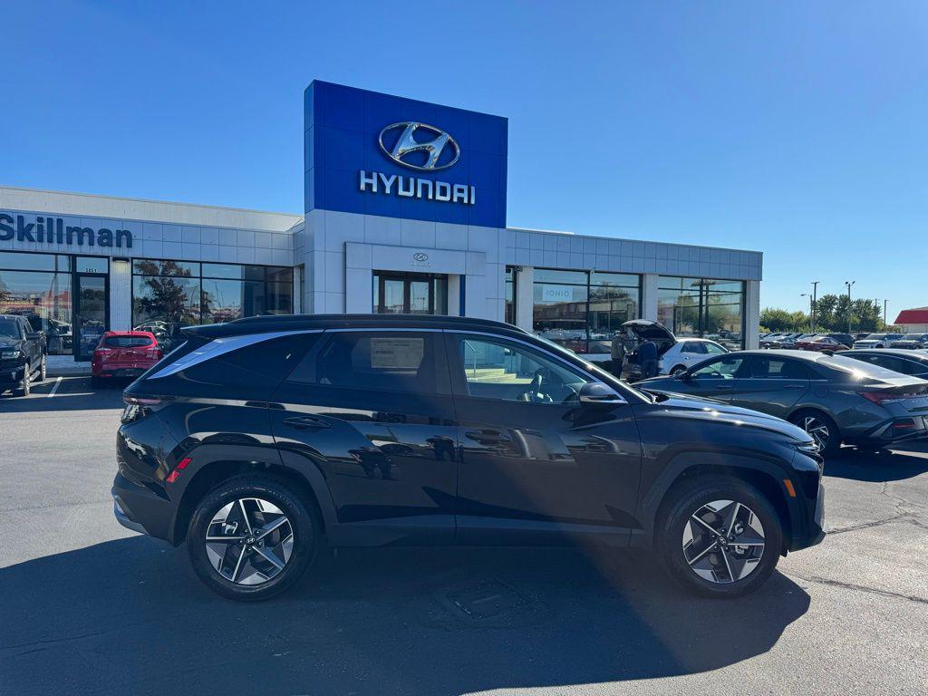 new 2026 Hyundai Tucson car, priced at $37,710