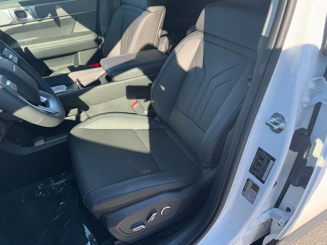 new 2025 Hyundai Santa Fe car, priced at $40,766
