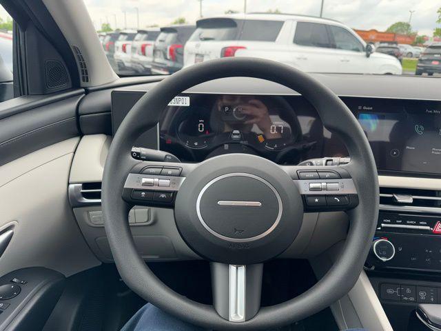 new 2025 Hyundai Tucson car, priced at $32,585