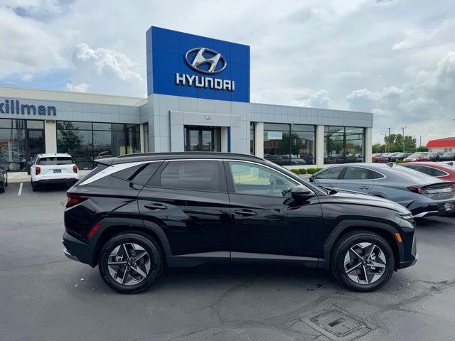 new 2025 Hyundai Tucson car, priced at $32,585