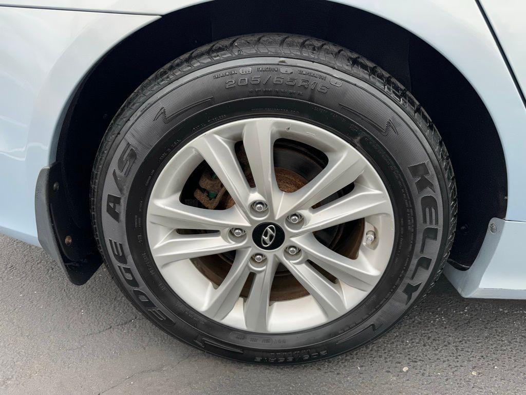 used 2012 Hyundai Sonata car, priced at $6,190