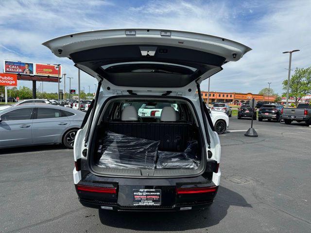 new 2025 Hyundai SANTA FE HEV car, priced at $52,534