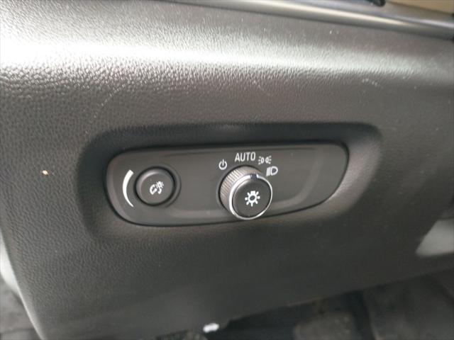 used 2023 Chevrolet Traverse car, priced at $30,990