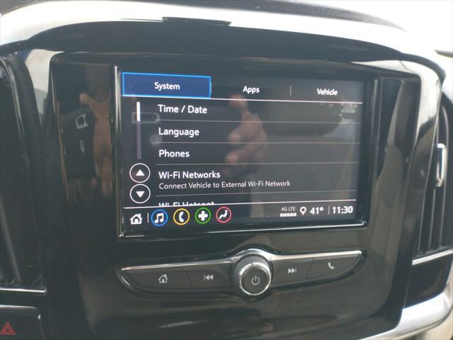 used 2023 Chevrolet Traverse car, priced at $30,990
