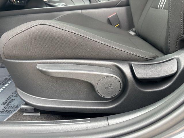 new 2025 Hyundai Elantra car, priced at $24,424