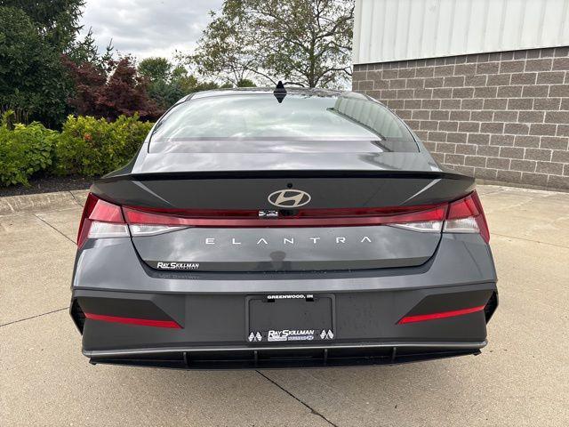 new 2025 Hyundai Elantra car, priced at $24,424