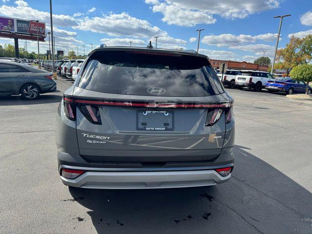 new 2026 Hyundai Tucson car, priced at $43,375