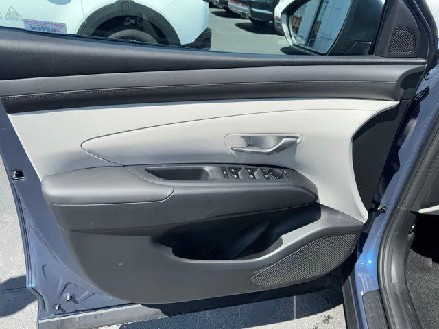 new 2025 Hyundai Tucson car, priced at $32,250