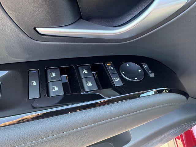 new 2025 Hyundai TUCSON Hybrid car, priced at $43,677