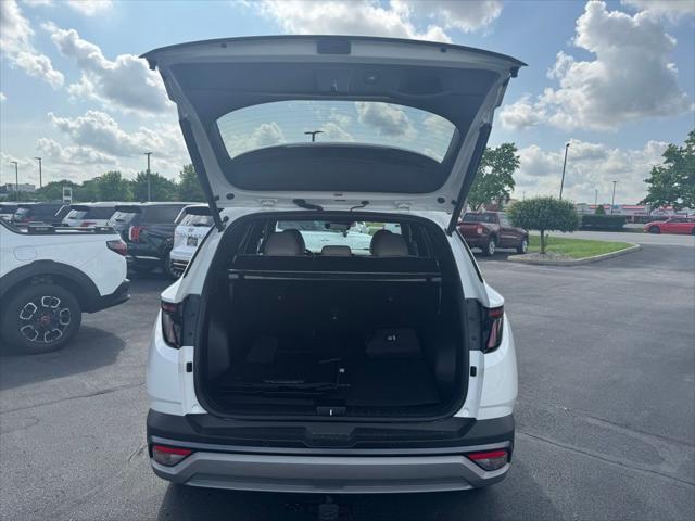 new 2025 Hyundai Tucson car, priced at $44,174