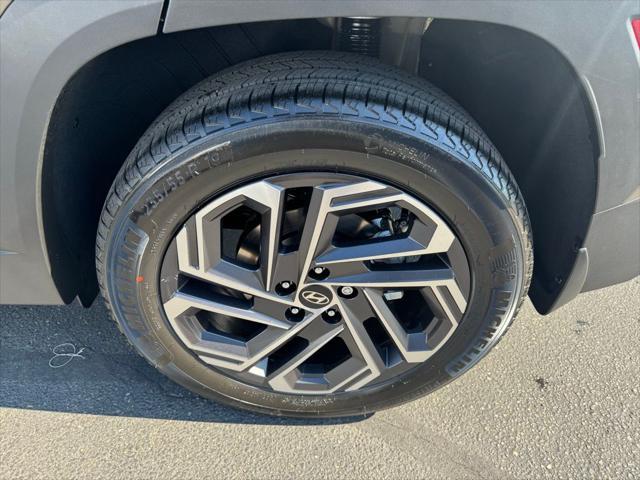 new 2025 Hyundai TUCSON Hybrid car, priced at $43,365