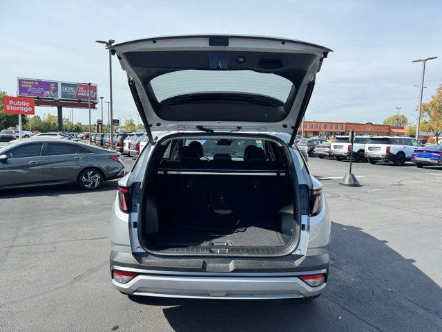 new 2026 Hyundai Tucson car, priced at $43,460