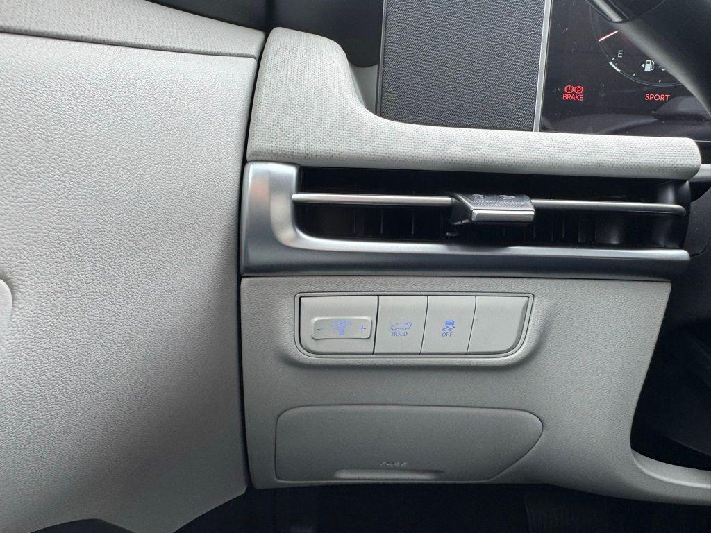 new 2026 Hyundai Tucson car, priced at $37,810