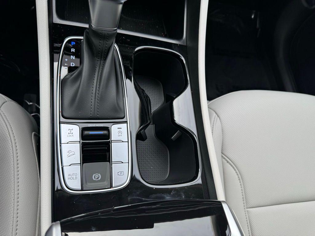 new 2026 Hyundai Tucson car, priced at $37,810