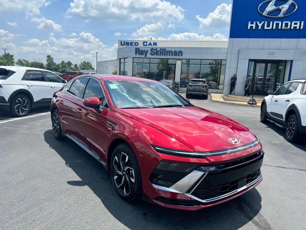new 2025 Hyundai Sonata car, priced at $28,735